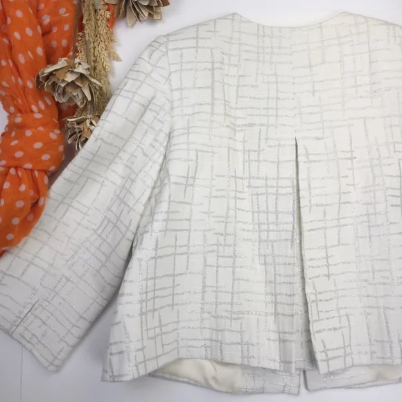 Madison Studio White Silver Blazer Jacket Sz 12 - Picture 10 of 12
